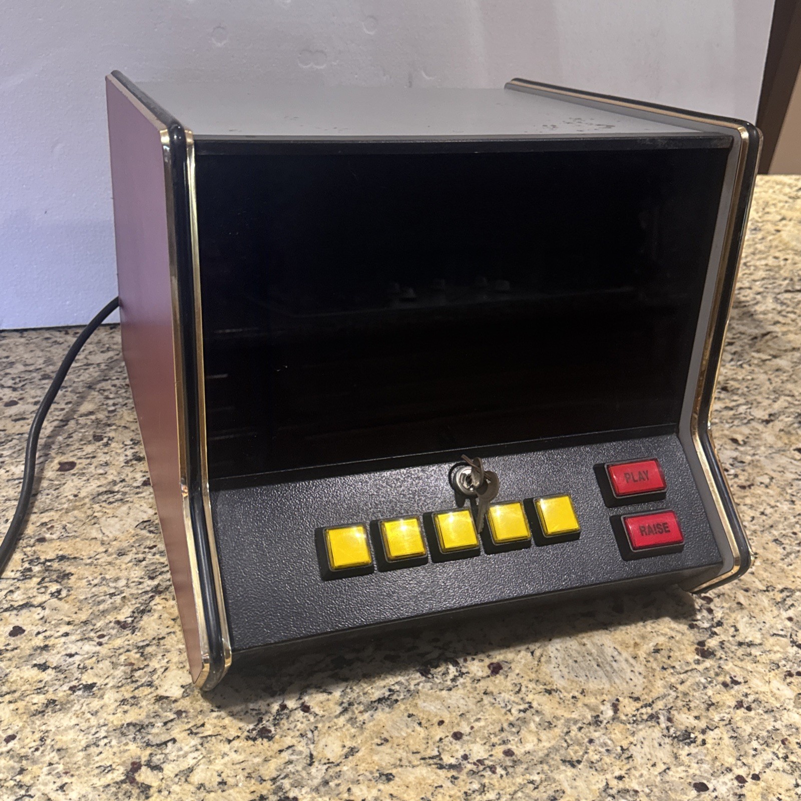 Vintage Merit Industries F21800 Bar top Game For Parts Or Repair
