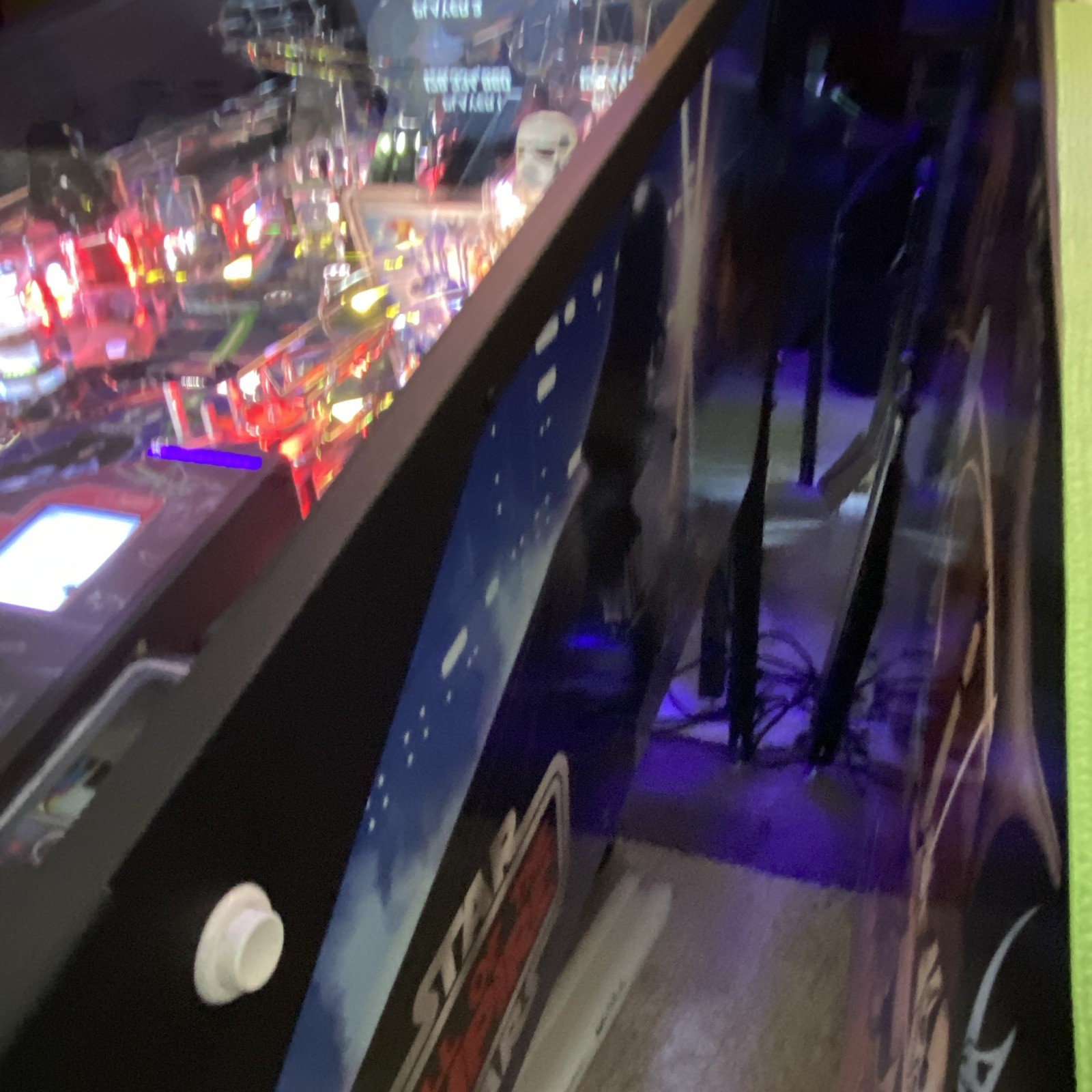 Stern Star Wars: Fall of the Empire Pinball Machine – Premium – dialed in!!