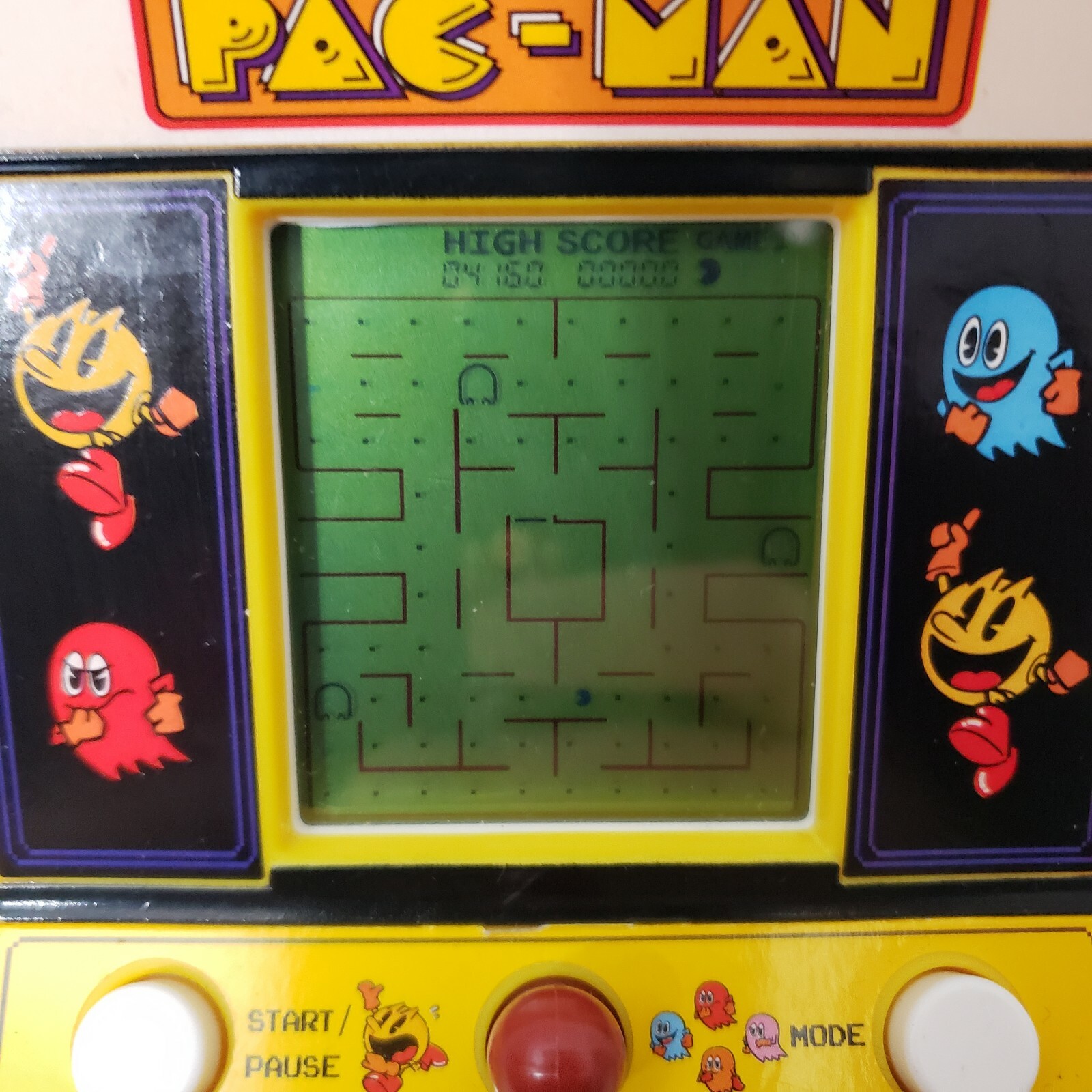 Pac-Man Mini Arcade Game 6″ Handheld Machine Basic Fun Portable Battery Operated