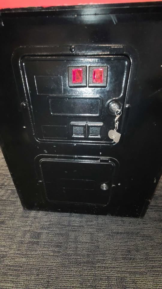 NHL Open Ice: 2 on 2 Challenge arcade machine, original