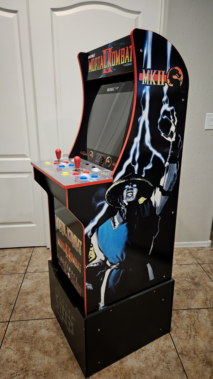 🔥 Arcade1Up Mortal Kombat Cabinet 🔥