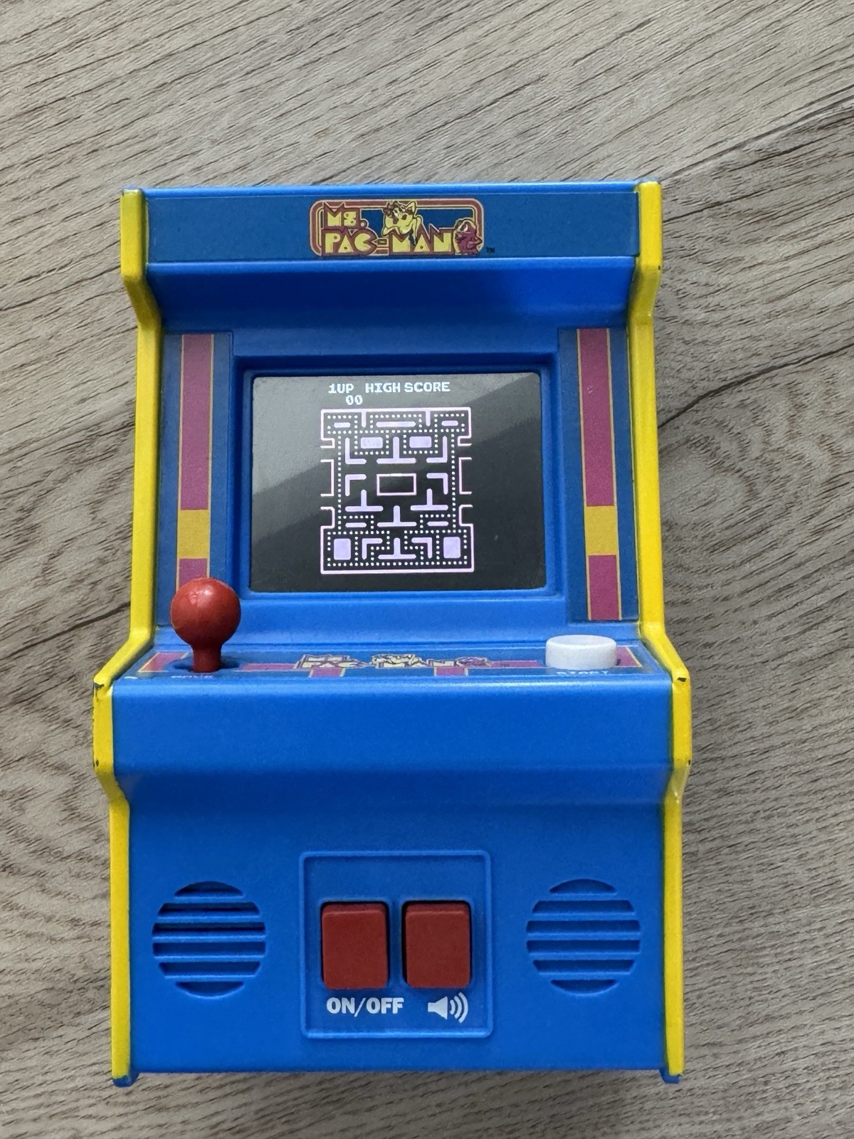 Arcade Classics Ms.Pac-Man Hand Held #09615 Retro Mini Arcade Game 2018