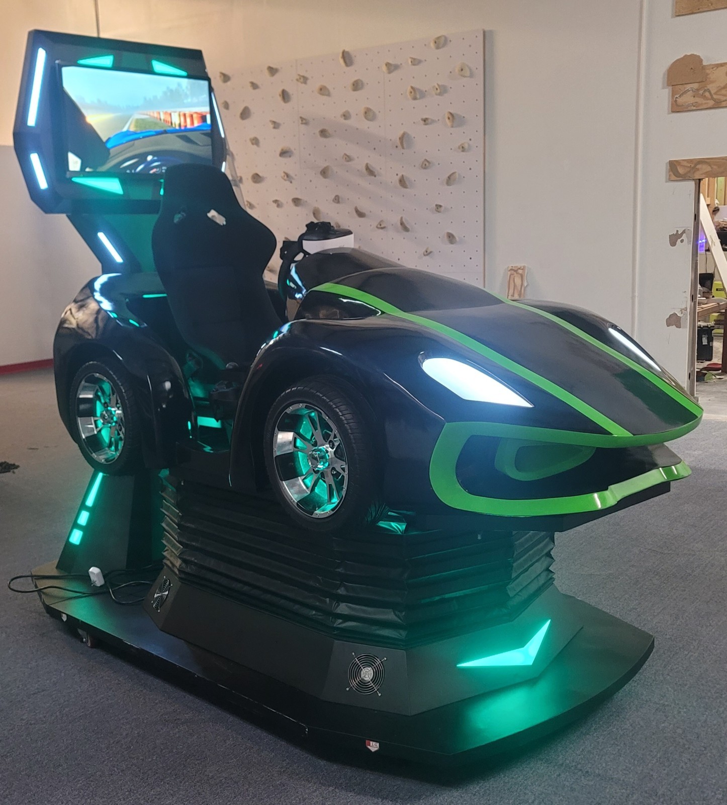 Commercial VR Racing Car Motion Simulator Arcade Machine GTX1660 4 Servo