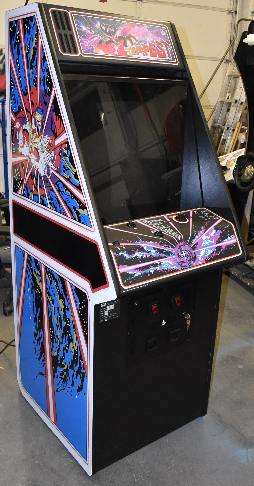 TEMPEST ARCADE MACHINE by ATARI 1981 (Excellent Condition) *RARE*