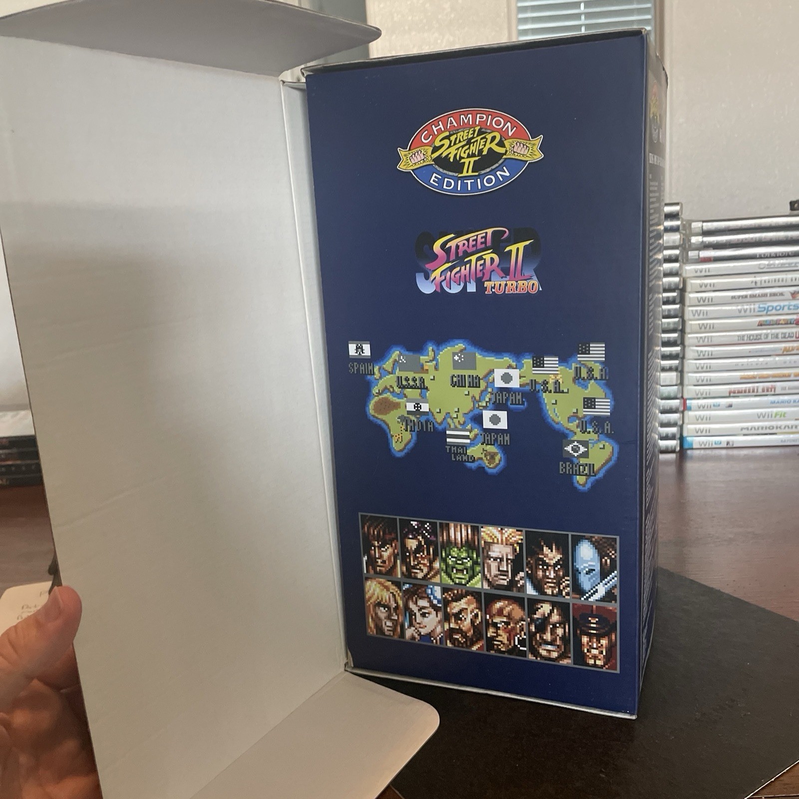 New Wave Toys Street Fighter II Replicade 1/6 Scale Mini Arcade