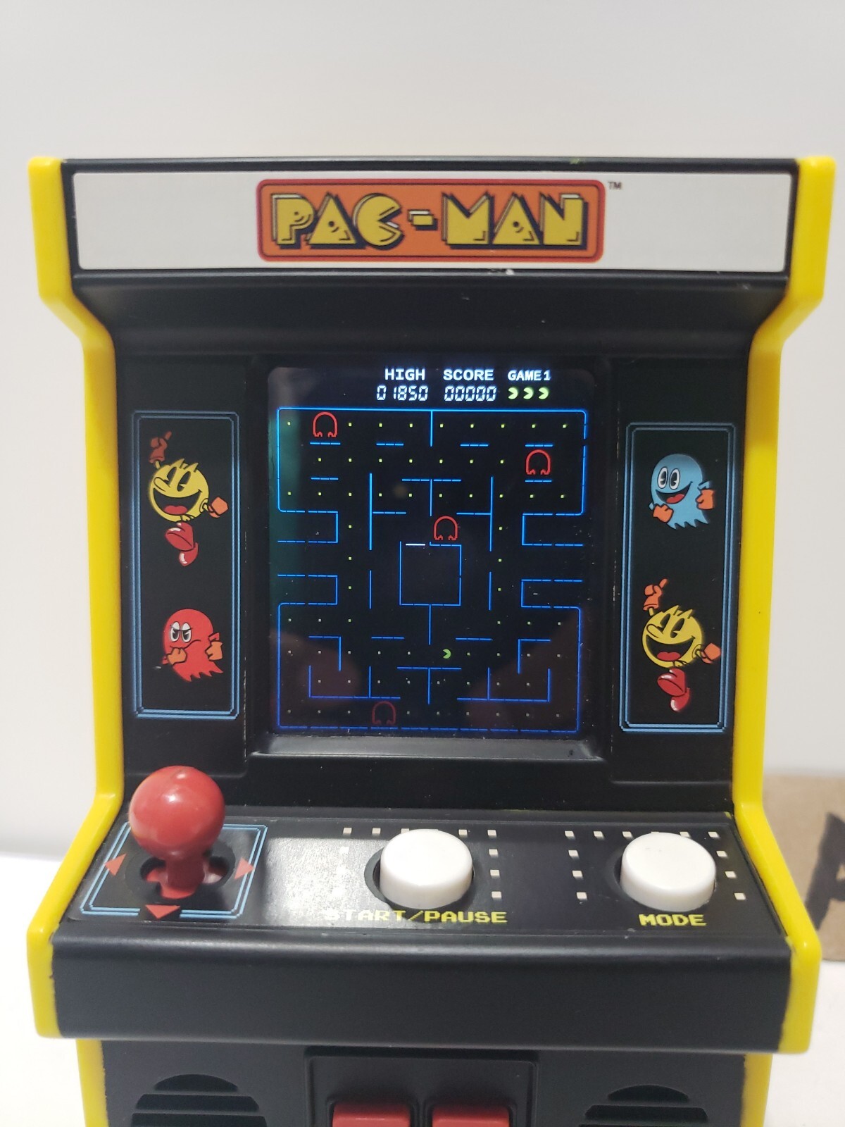 Basic Fun Arcade Classics Pac-Man #07 Handheld Mini Color Arcade 09562 Tested