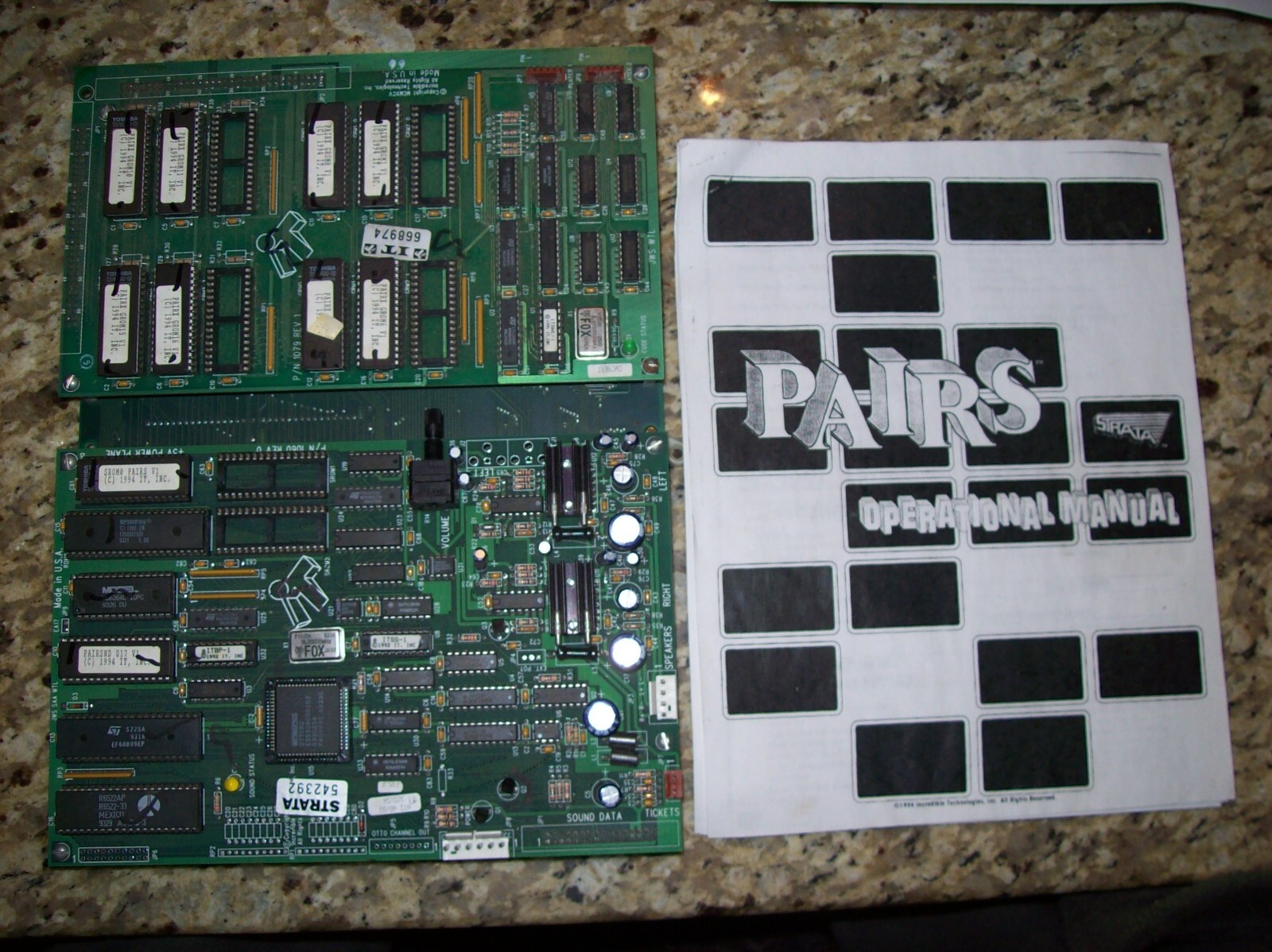 PAIRS [EXOTIC] JAMMA BOARD! SUPER RARE WORK WITH MANUAL