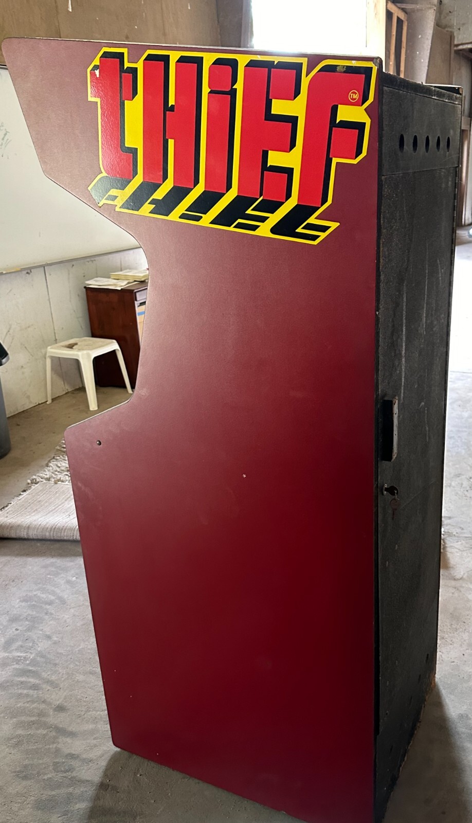Thief Arcade Game ** Rare **