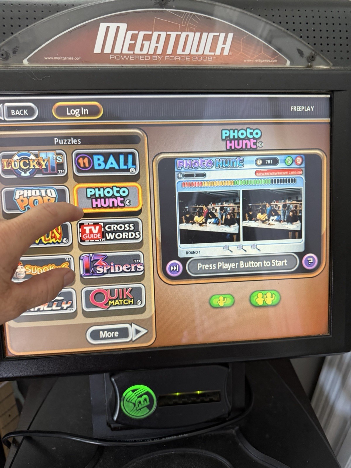 2009 MegaTouch EVO 15″ LCD Megatouch Touchscreen Bartop Game