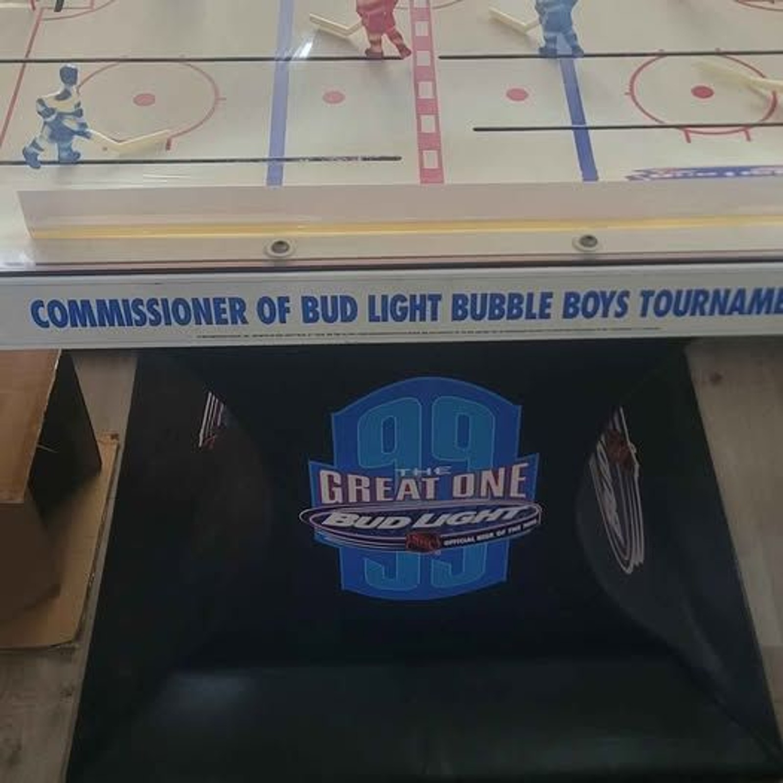 🔥 RARE Wayne Gretzky Bud Light “Bubble Boys” Super Chexx Bubble Hockey Table 🔥