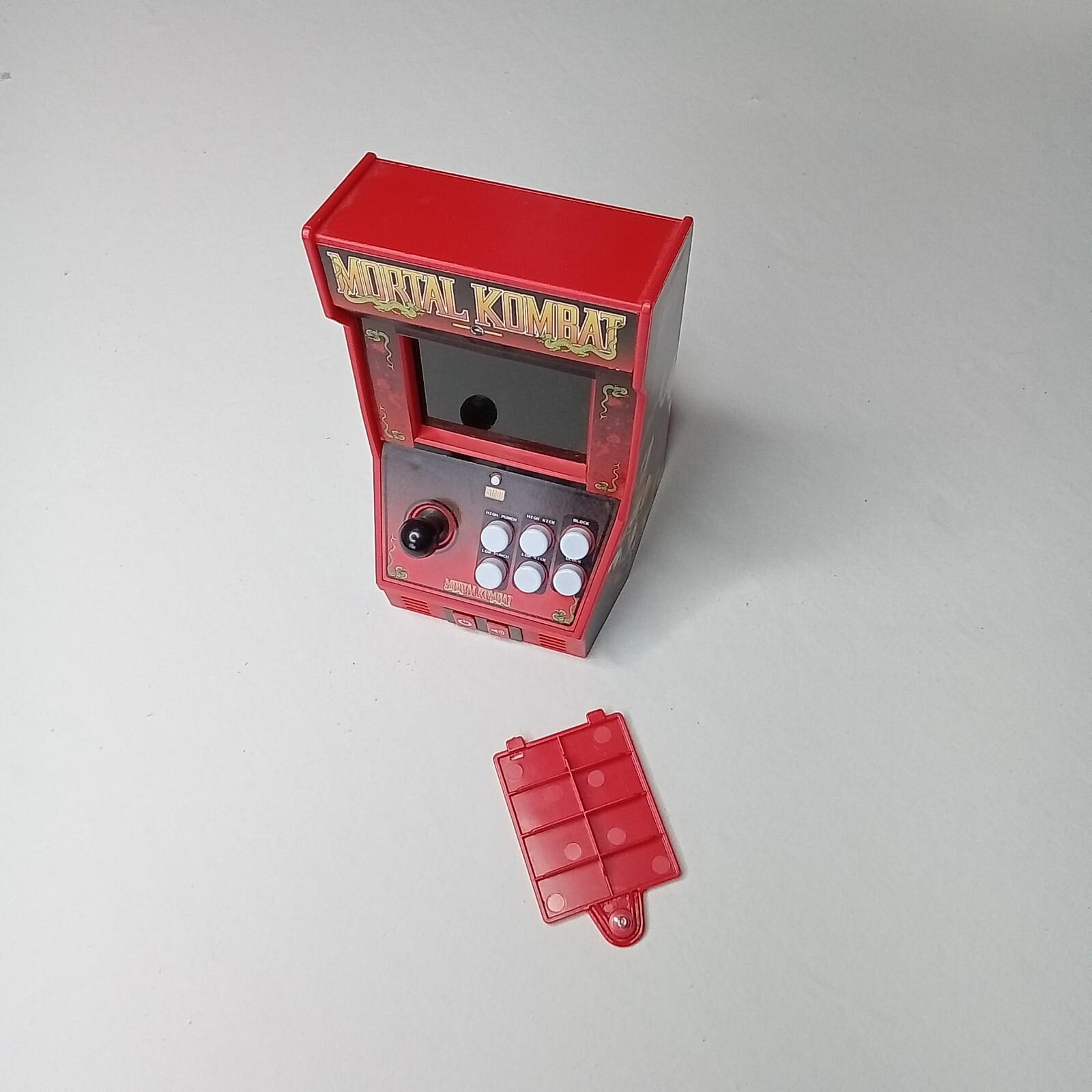 Mortal Kombat Klassic Mini Arcade Game Console – Midway 09626 – Parts/repair.