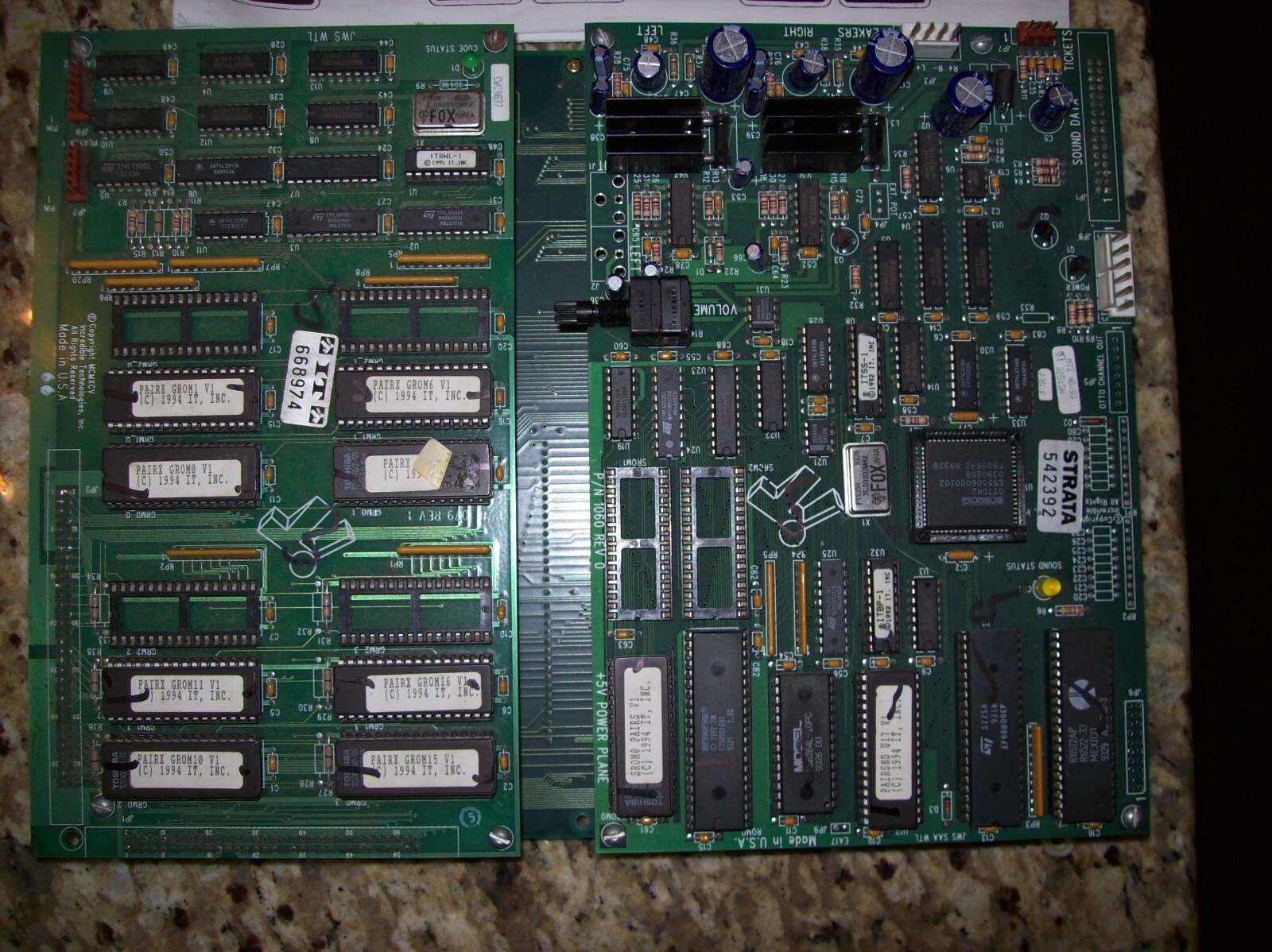 PAIRS [EXOTIC] JAMMA BOARD! SUPER RARE WORK WITH MANUAL