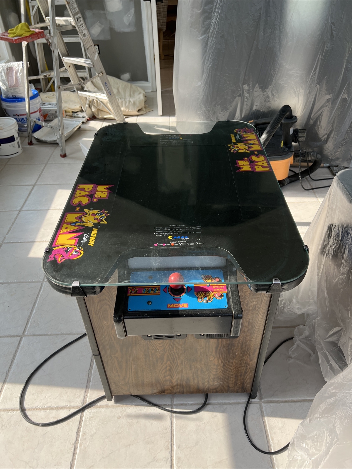 MS PAC-MAN ARCADE MACHINE COCKTAIL TABLE