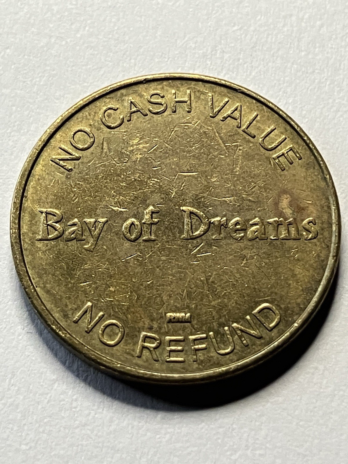 OLD BAY OF DREAMS – TREASURE ISLAND FAMILY LAND ARCADE TOKEN WISONSIN DELLS #un1