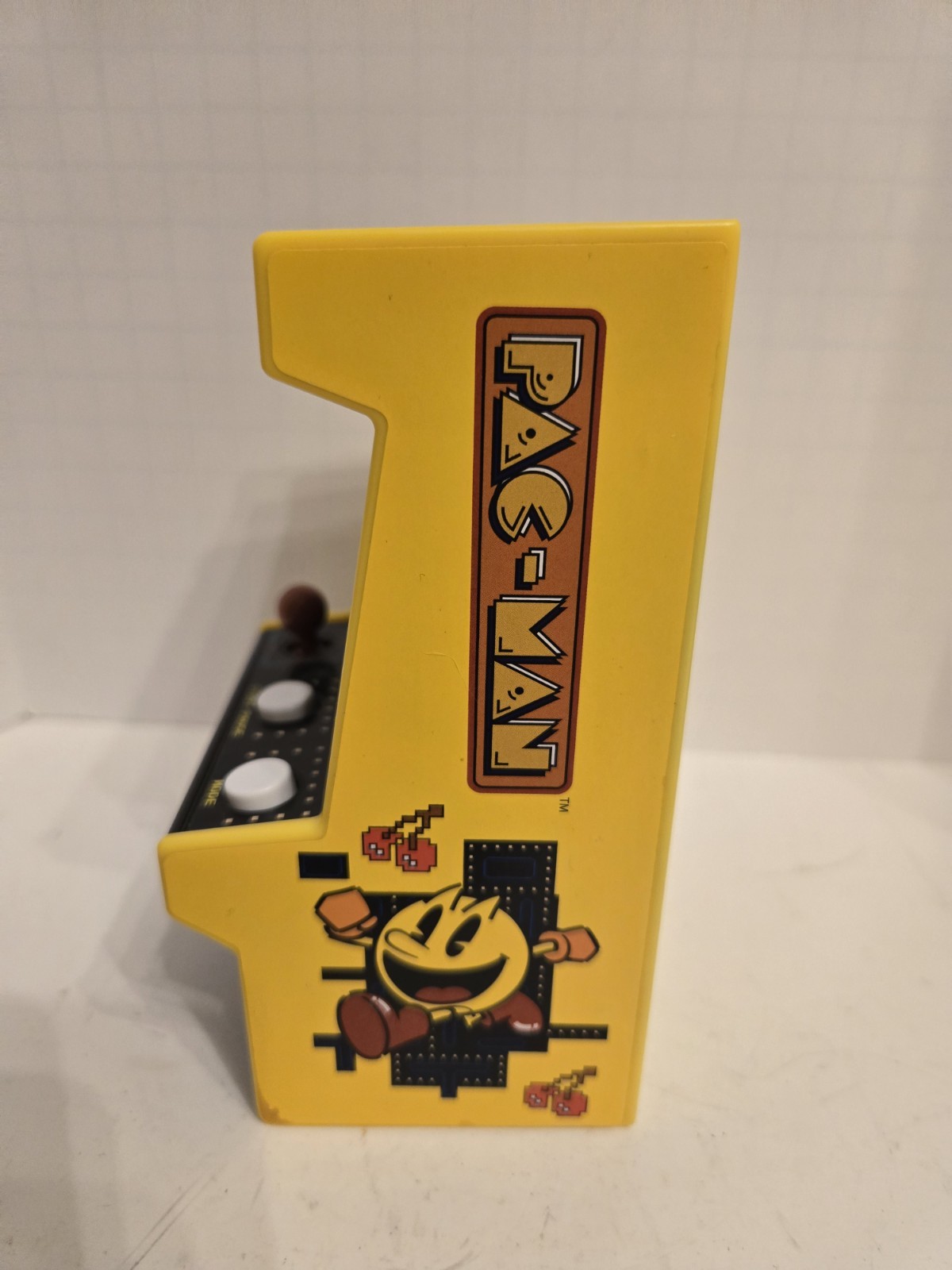 Pac-Man Mini Arcade Replica by Basic Fun Bandai Namco Battery Operated #09562