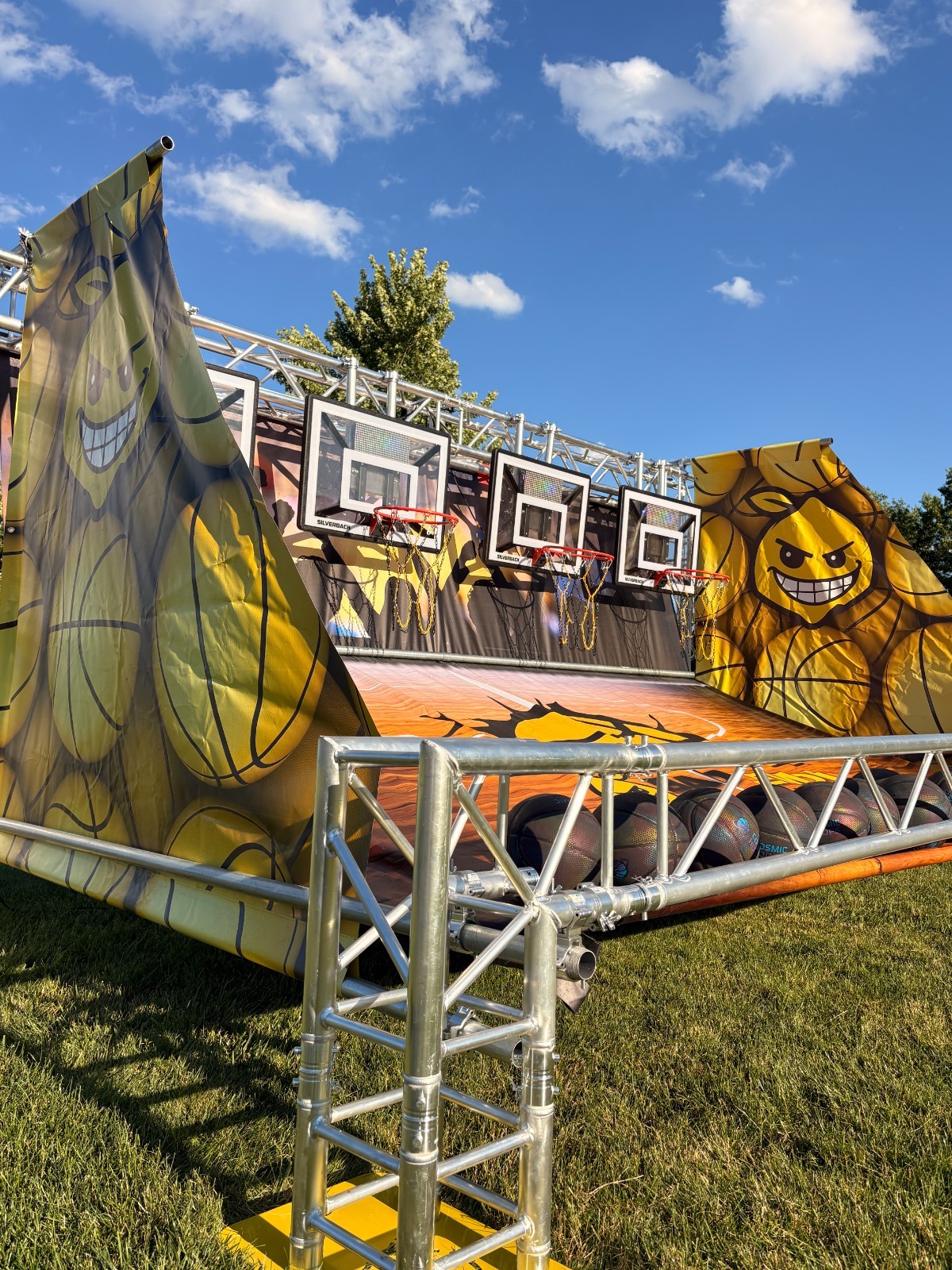 Giant Arcade Basketball Machine Commercial Grade for Rentals