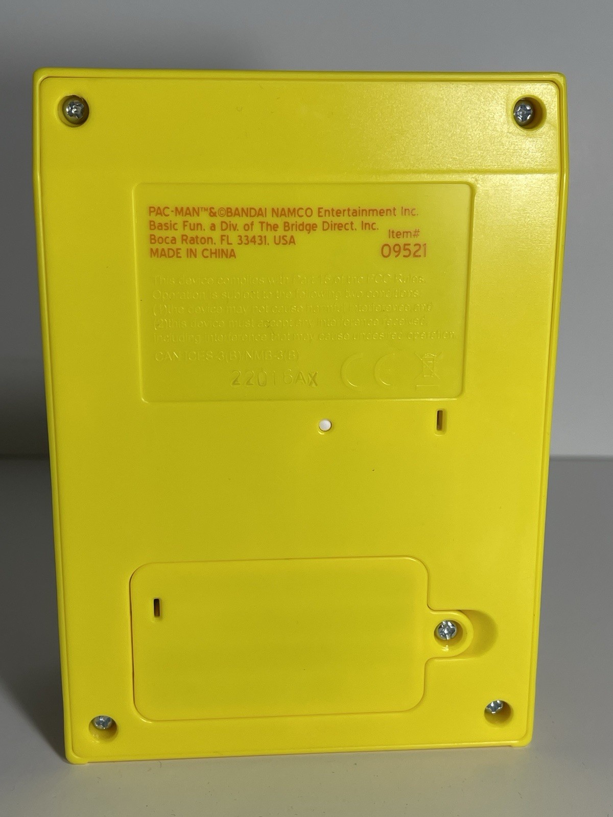 Vintage 1983 Pac-Man Hand Held Mini Arcade Style Game Bandai Namco 09521 Tested