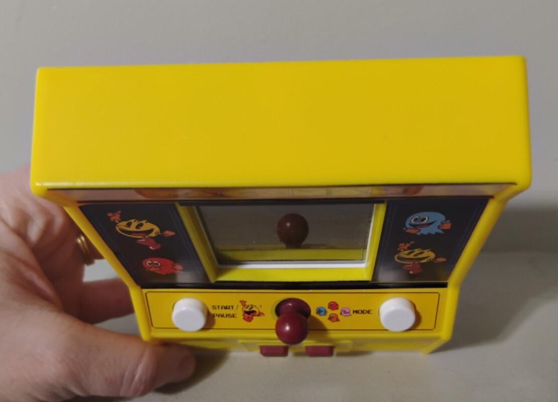 Bandai Namco Classic Pac-Man Retro Mini Handheld Arcade Game WORKS