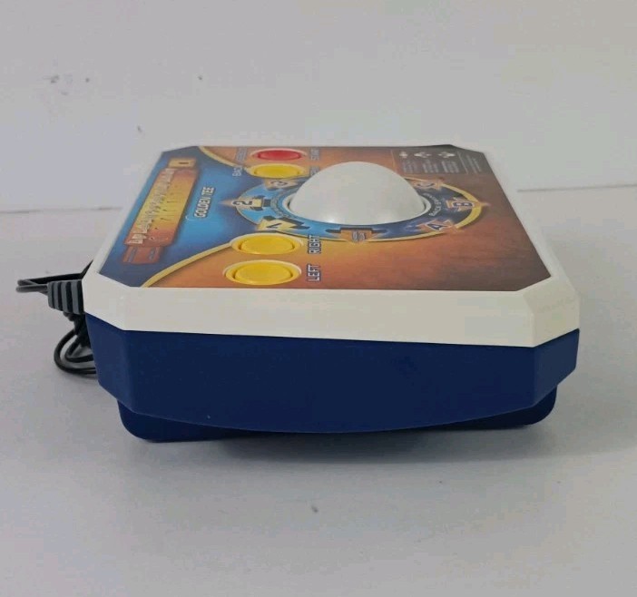 Golden Tee Golf Plug & Play Home TV Game Edition 2011 Jakks Pacific -Works Great