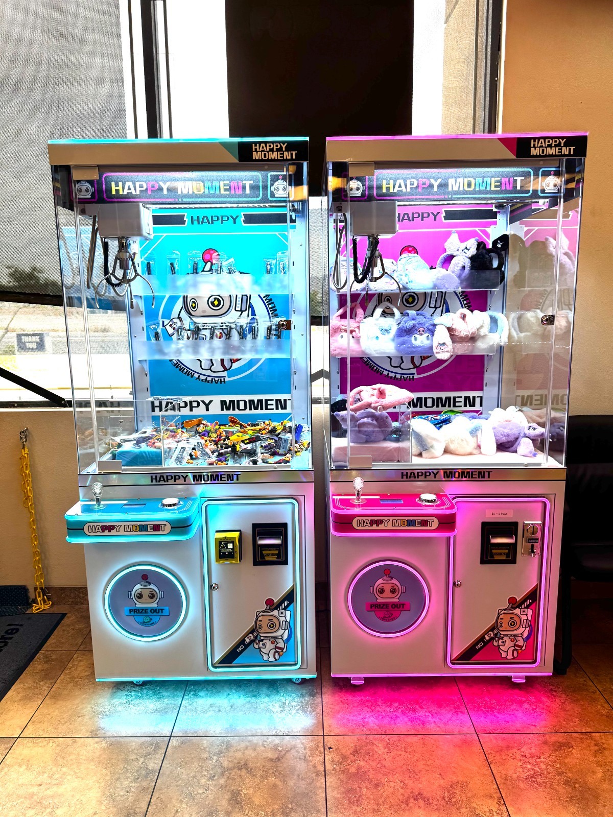 Big Arcade Professional Claw Machine Custom Tokens/Cards/Bills FREE SHIPPING!!