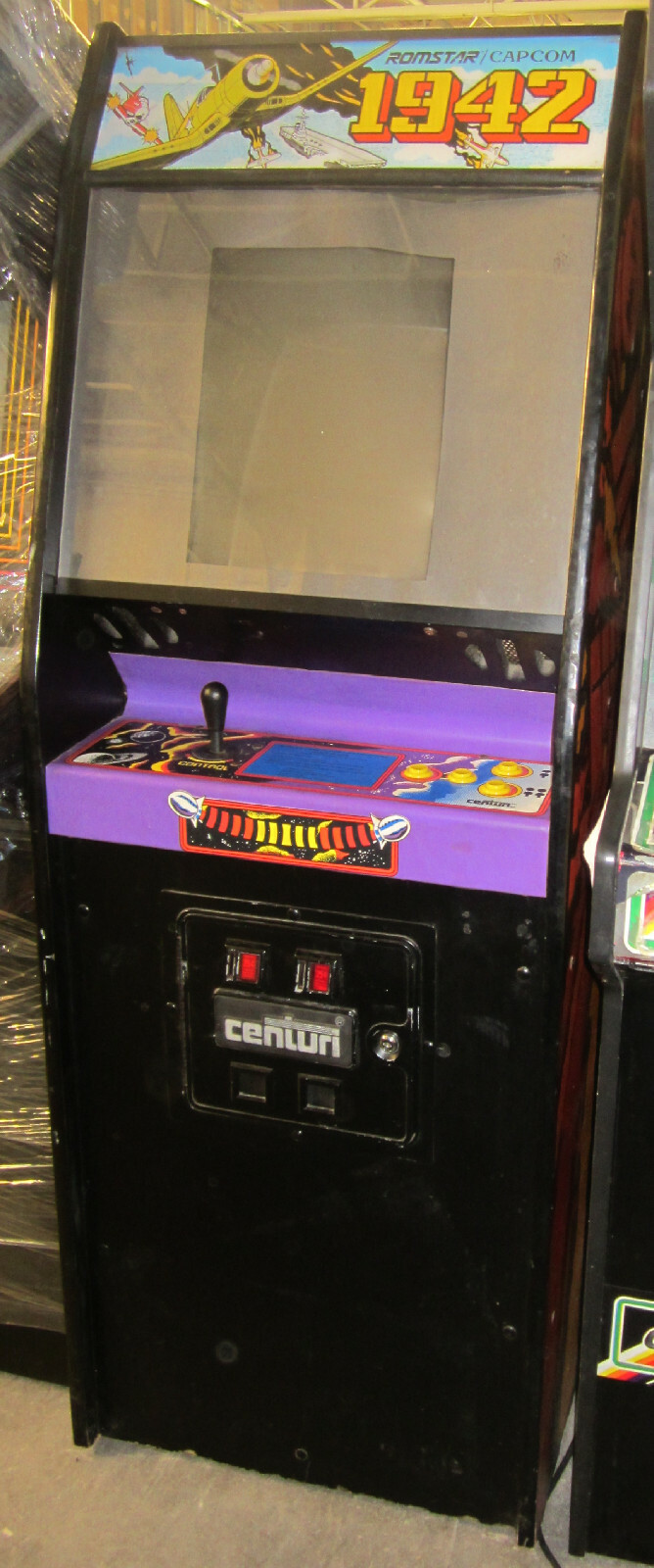 1942 ARCADE MACHINE by CAPCOM 1984 (Excellent Condition) *RARE*