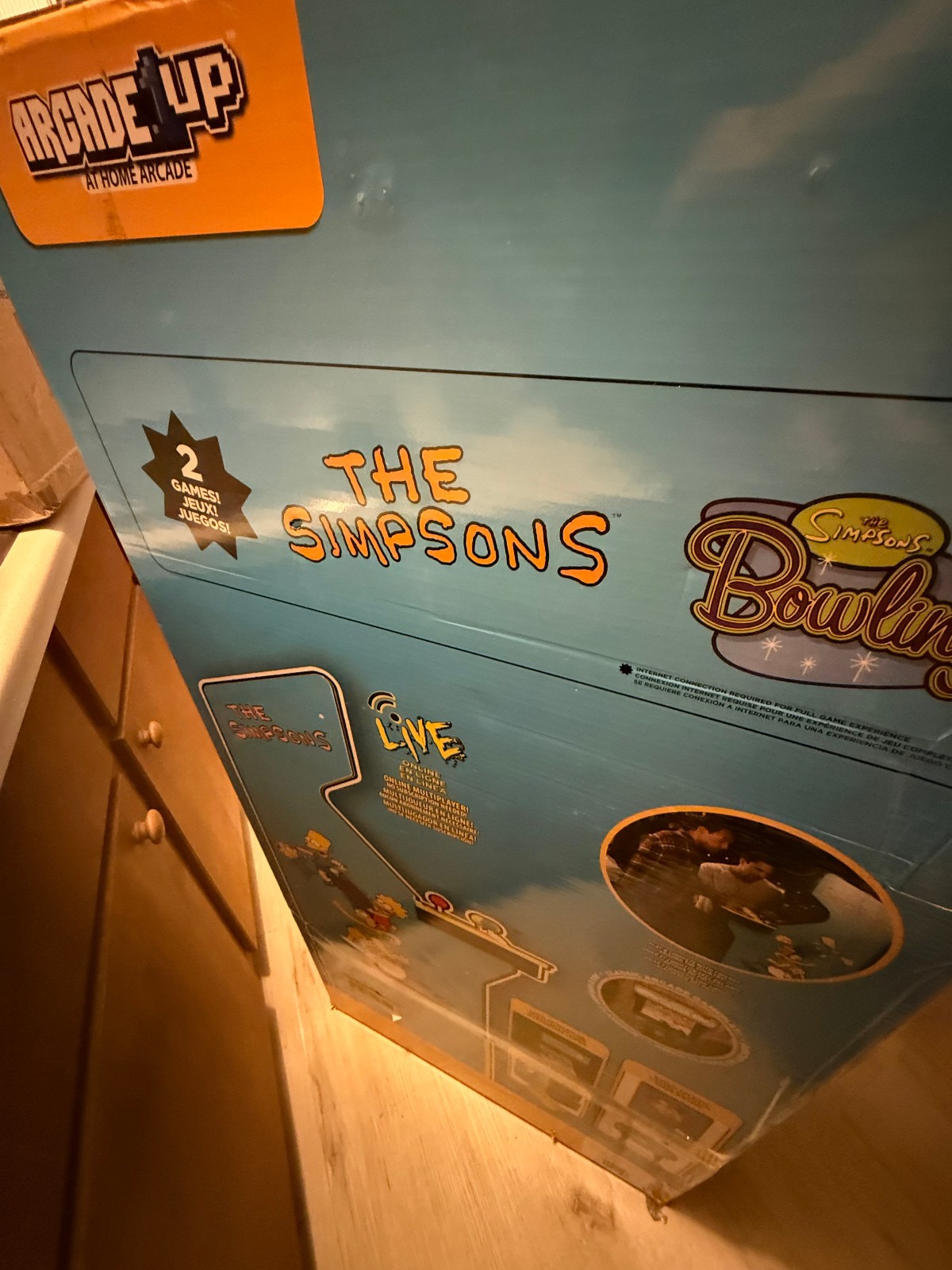 The Simpsons Arcade1up w/ Riser, Stool & Tin Sign Sealed in Box SIB Brand New!