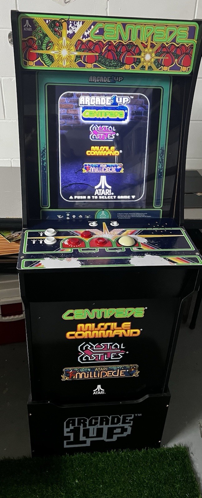 Arcade1Up Centipede 4-in-1 Cabinet: Millipede, Missile Command, Crystal Castles