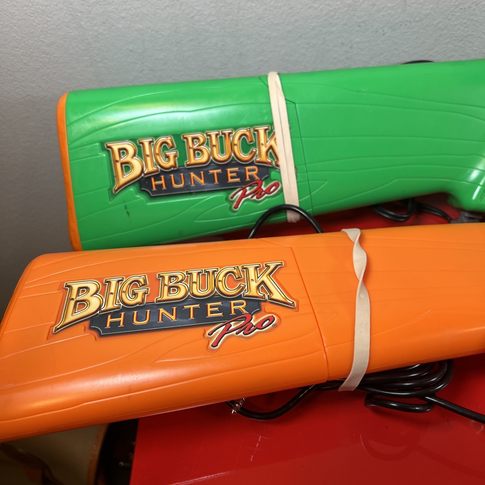 Big Buck Hunter Pro Plug & Play TV Arcade Game – 2 Guns w/ SENSOR INCLUDED WORKS