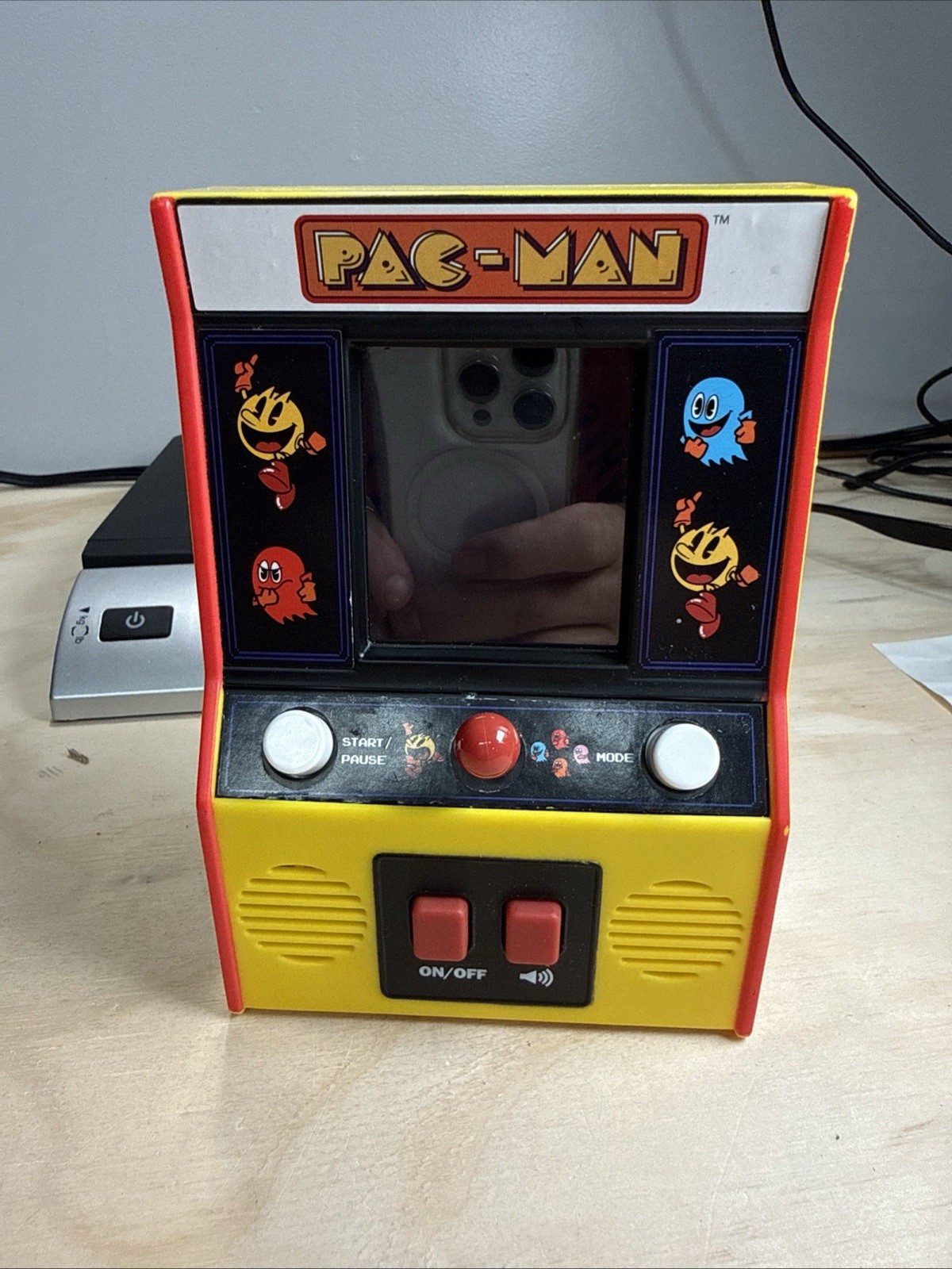 Pac-Man 40th Anniversary Mini Arcade Classics Machine Tested, Great Game B52