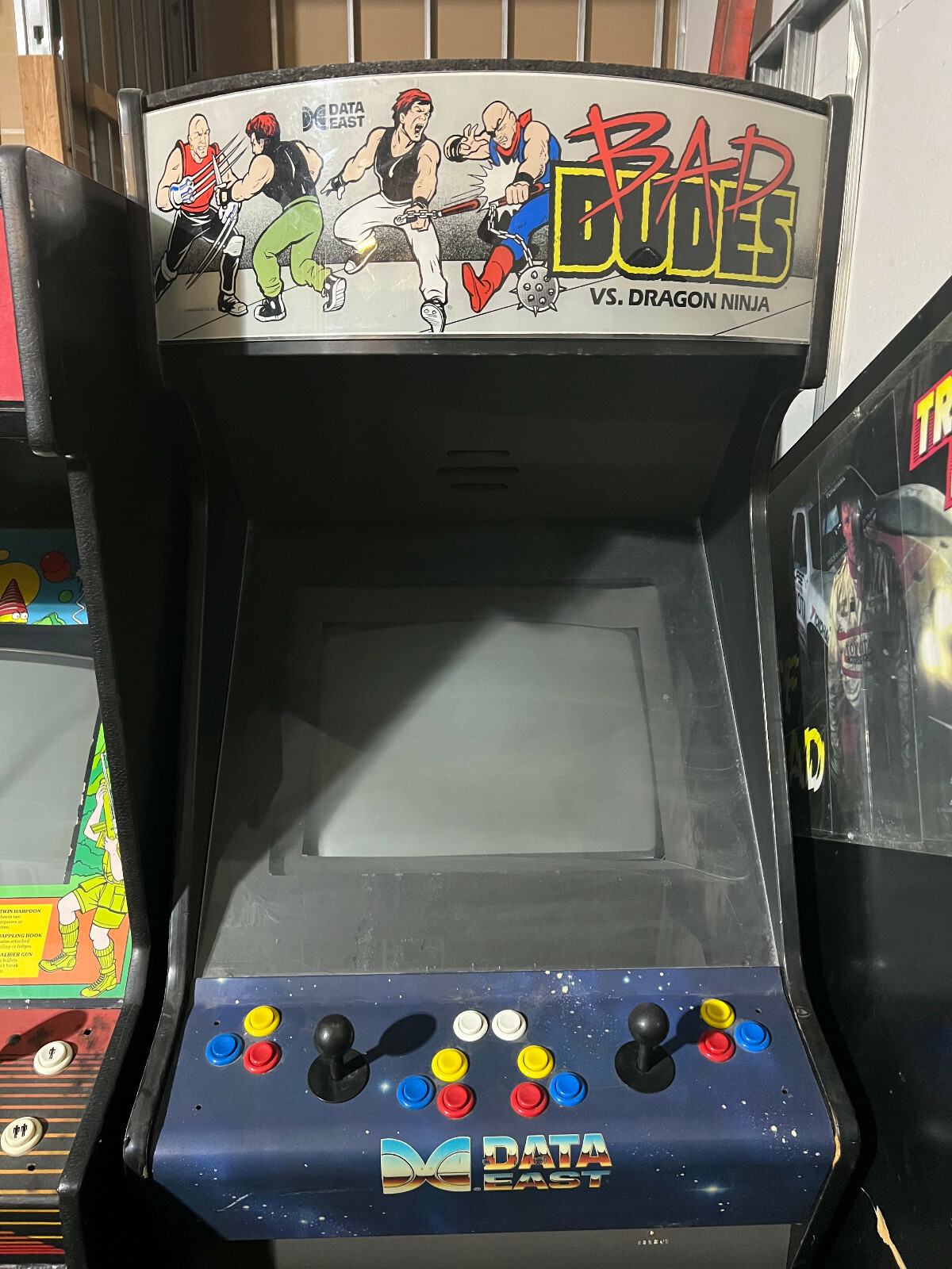BAD DUDES vs DRAGON NINJA ARCADE MACHINE by DATA EAST 1988 (Excellent Condition)