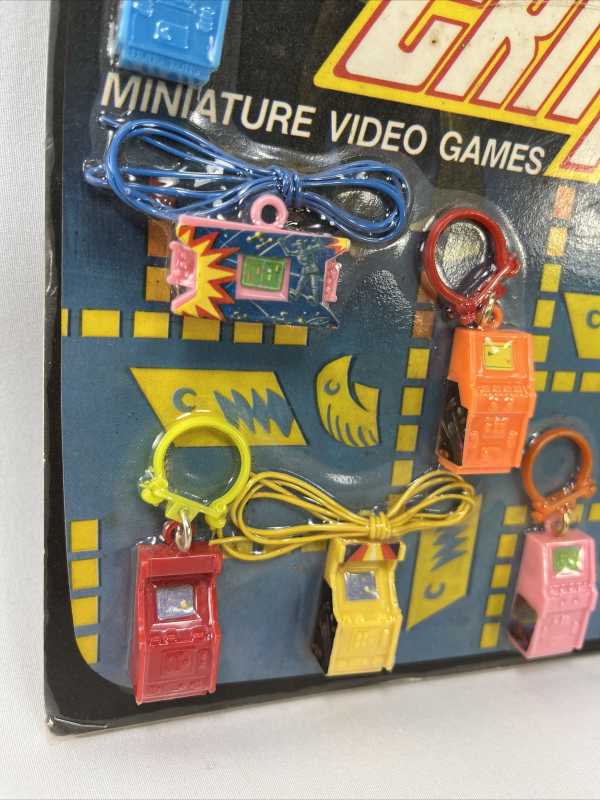 Vending Capsule Front advertising Gashapon Arcade Video Games miniature Vintage
