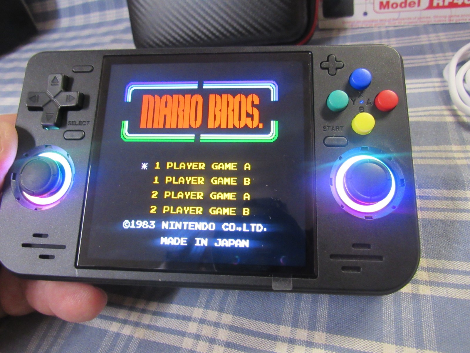 RF40H Retro Handheld Game Console 4.0″ Pre-Loaded Games (Open Box) FREE SHIPPING