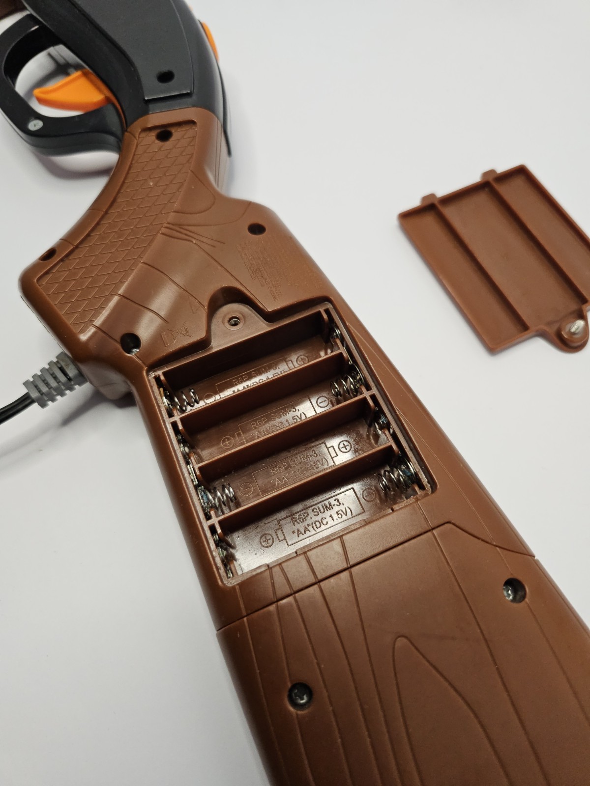 JAKKS Pacific Big Buck Hunter Pro Plug & Play TV Arcade Game (2009) *Gun Only*