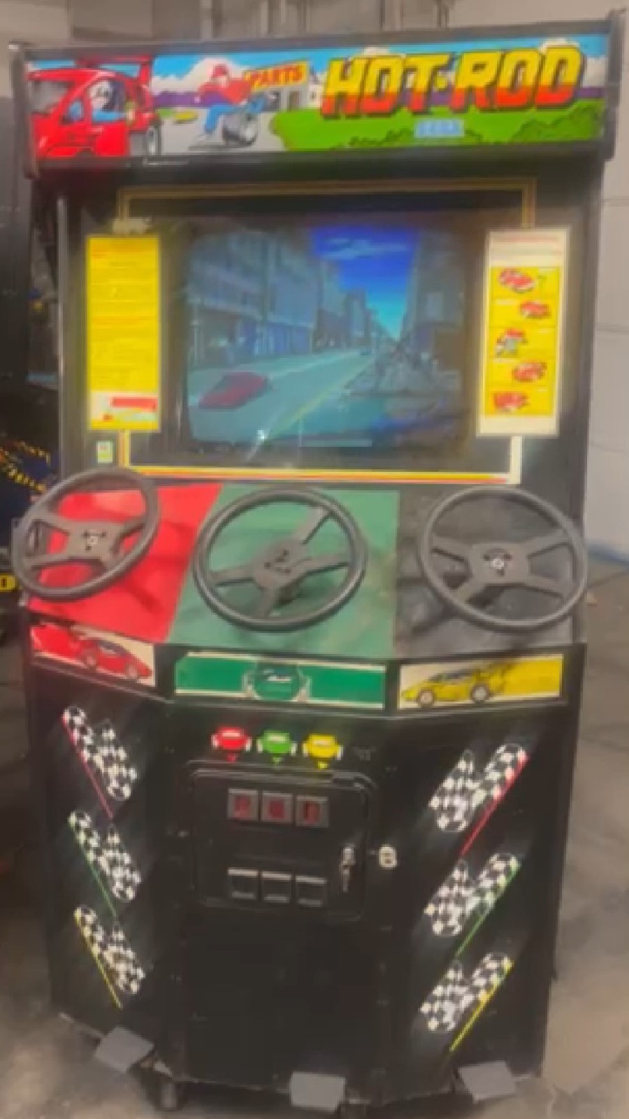HOT ROD ARCADE MACHINE by SEGA (Excellent Condition) *RARE*