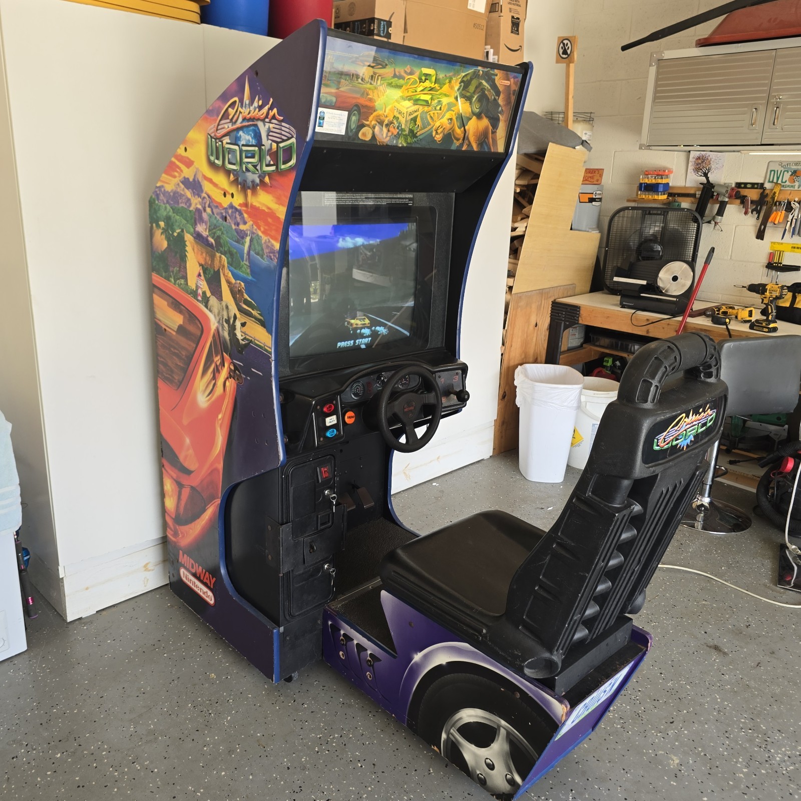 Midway Cruis’n World Sit-Down Driving Arcade Machine Cabinet Original 1996
