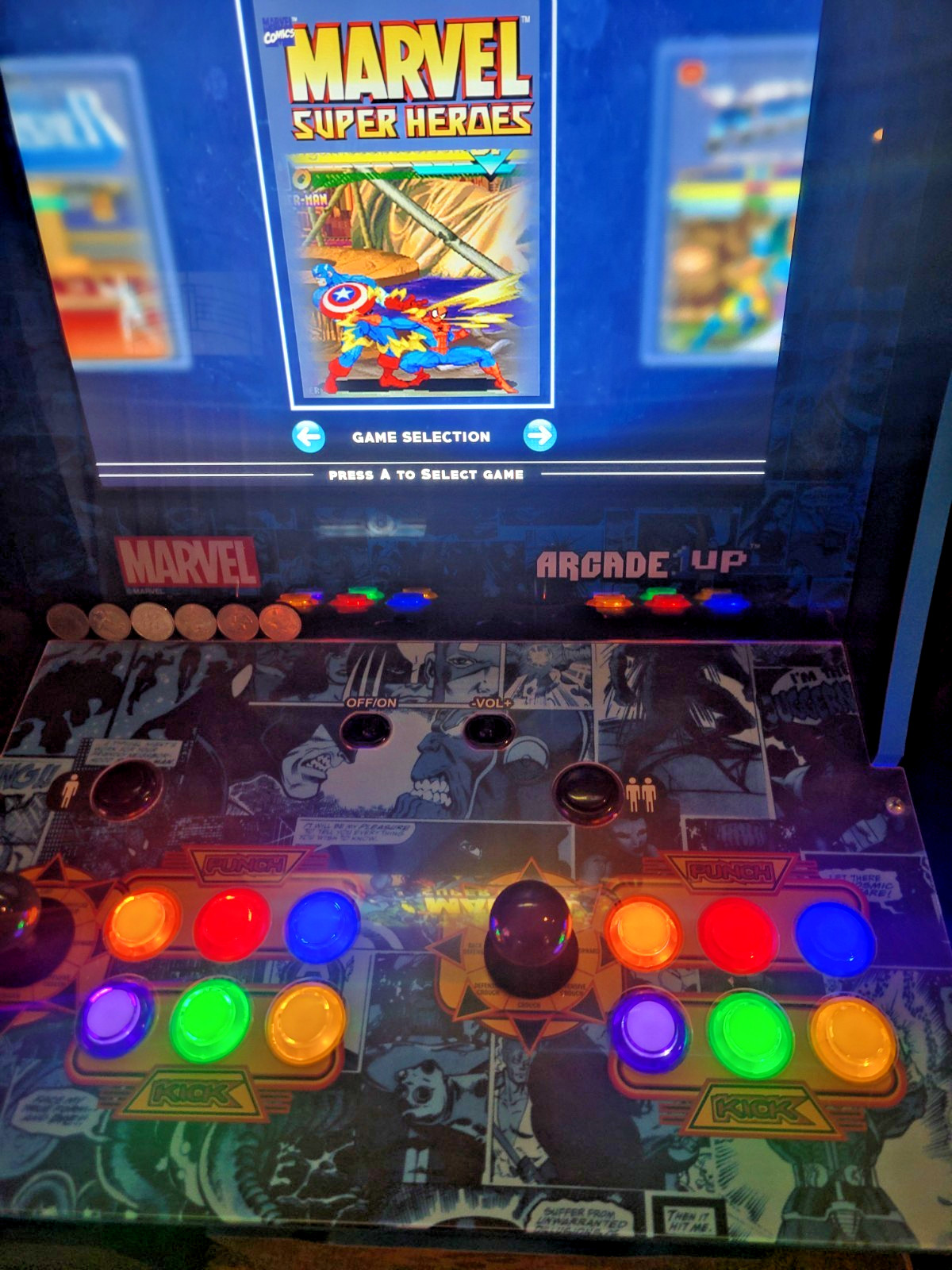 ARCADE1UP MARVEL SUPERHEROES 3-IN-1 CAB W/RISER & LIT “INFINITY STONE” BUTTONS