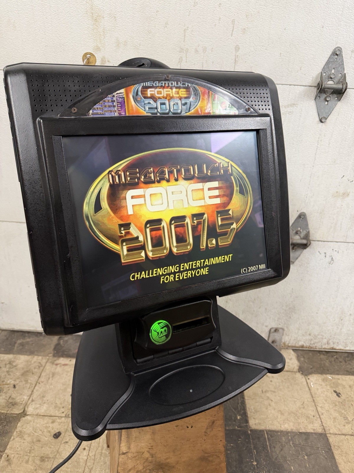 2007.5 Merit Megatouch Force Evo Countertop Touchscreen Arcade Game Machine