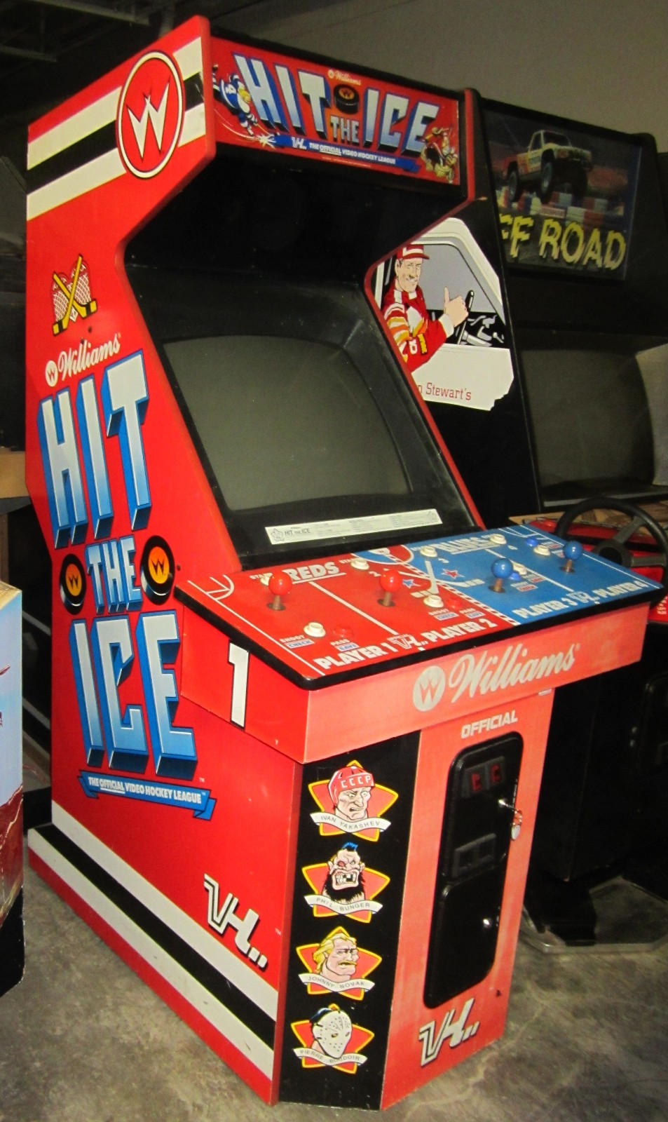 HIT THE ICE ARCADE MACHINE by WILLIAMS 1990 – 4 PLAYER (Excellent Condition)