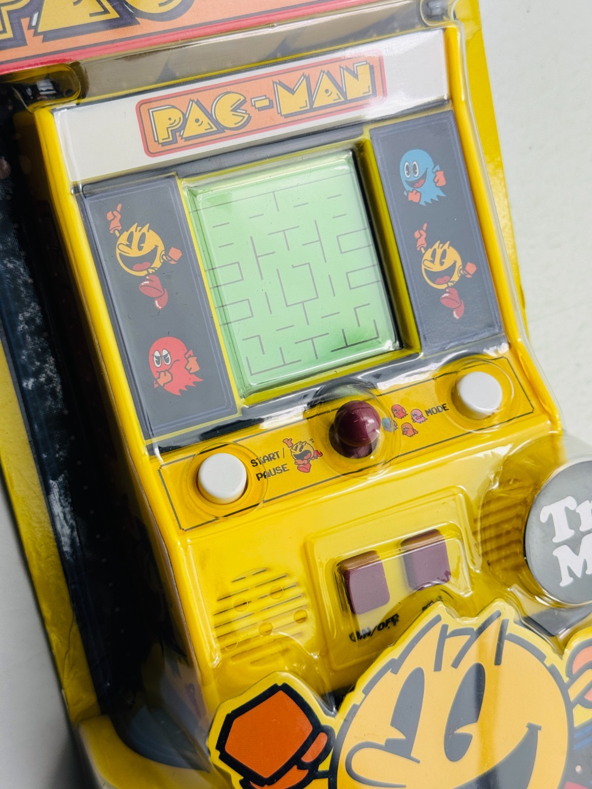 Pac-Man Mini Arcade Game – Handheld LCD – Bandai Namco – New in Package