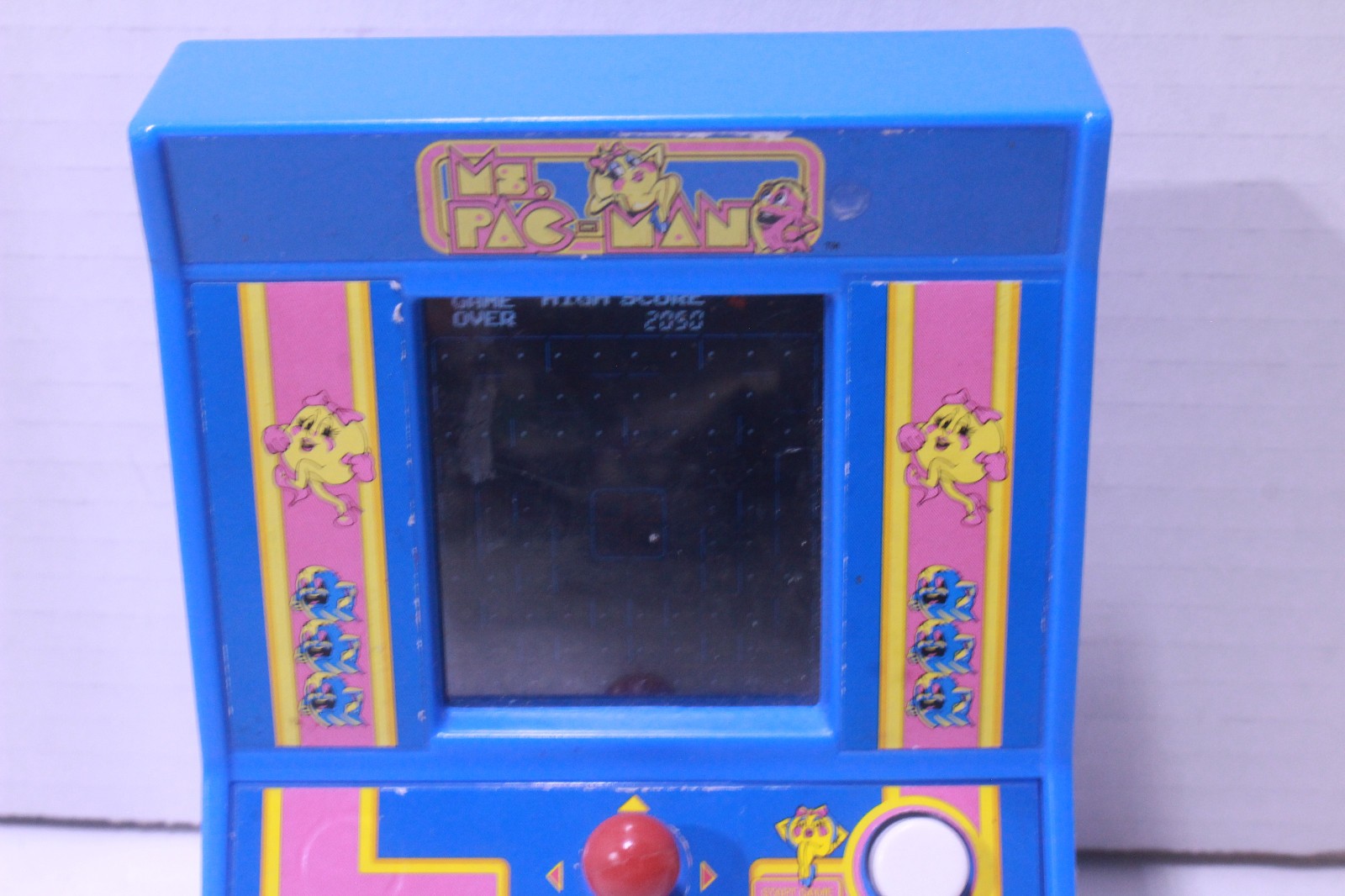 Ms.Pac-man Handheld Retro Mini Arcade Game 2018 Bandai Namco Basic Fun #09614