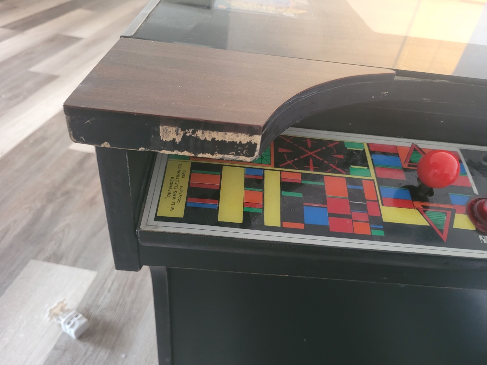 DEFENDER Cocktail Table ARCADE MACHINE by WILLIAMS 1981 (Excellent Condition)