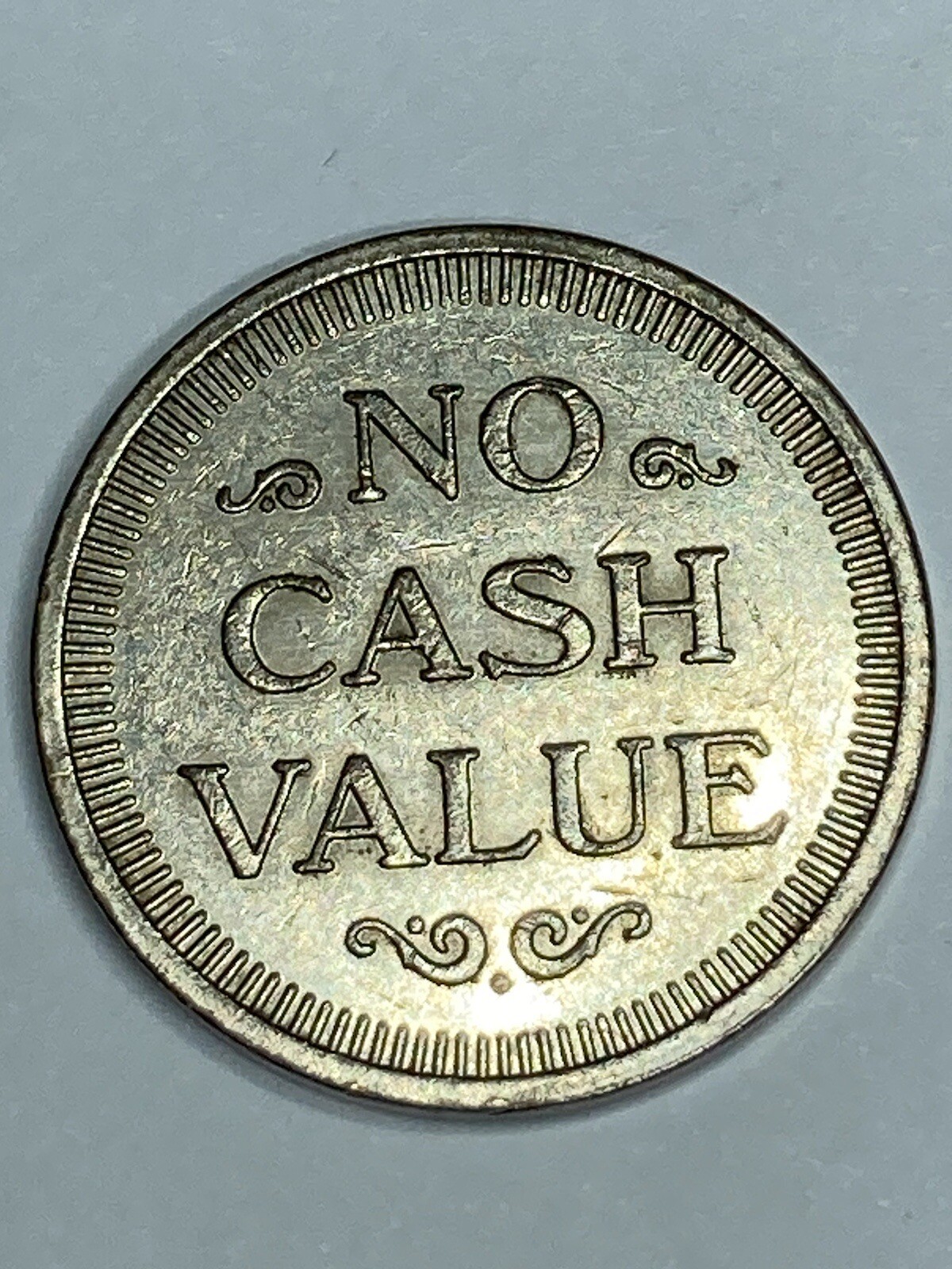 RARE FUTUREWORLD ARCADE TOKEN SMART DEFUNCT #qz1