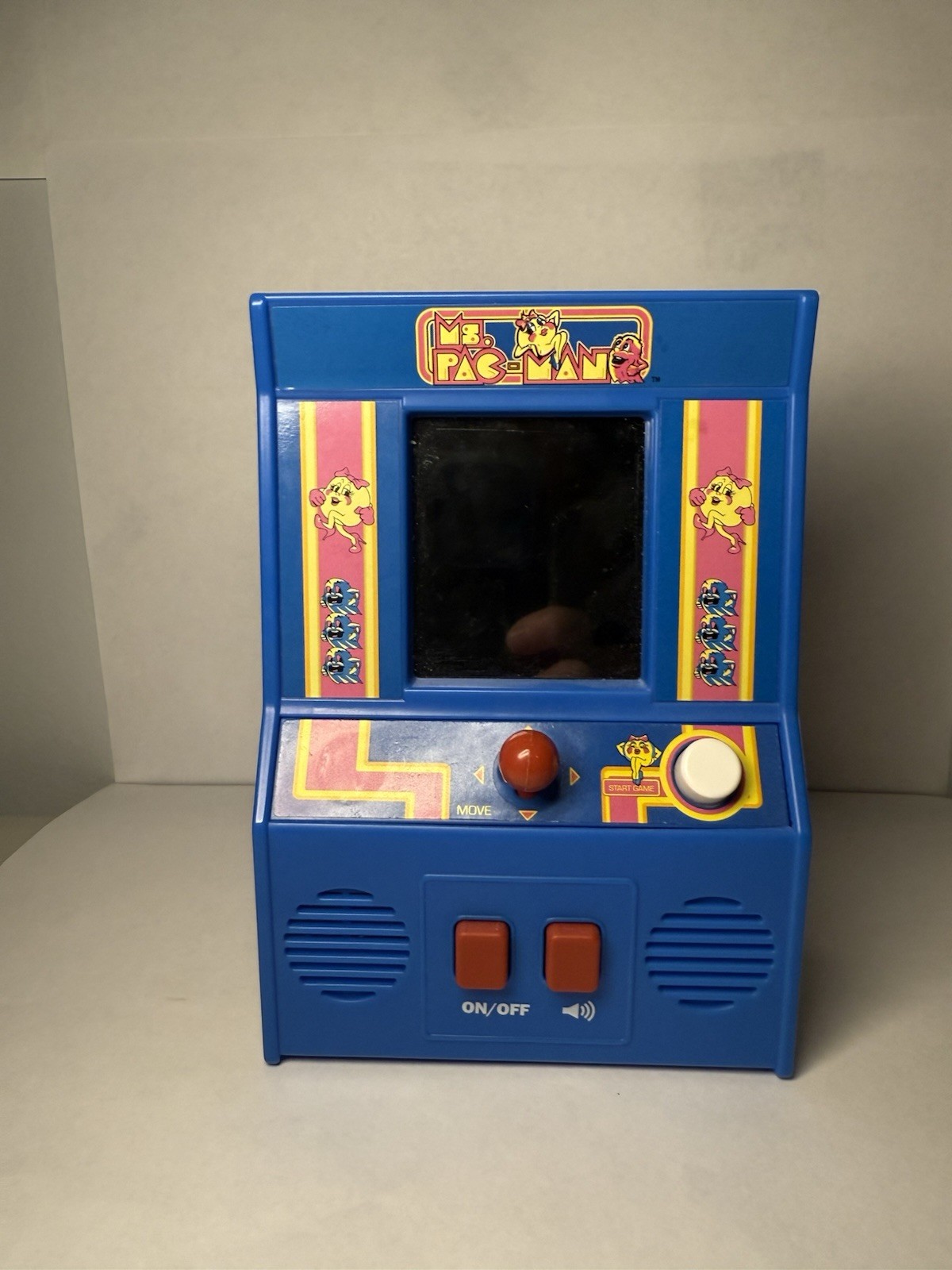 Ms. Pac-Man & Pac-Man Mini Hand-Held Arcade Machines