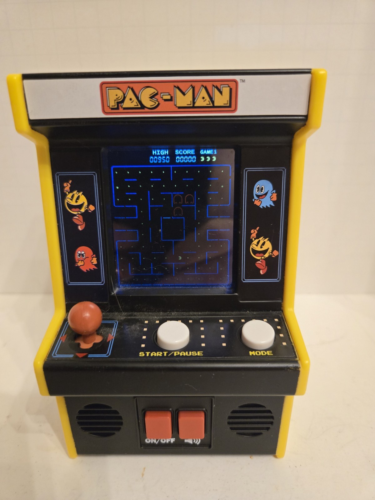 Pac-Man Mini Arcade Replica by Basic Fun Bandai Namco Battery Operated #09562