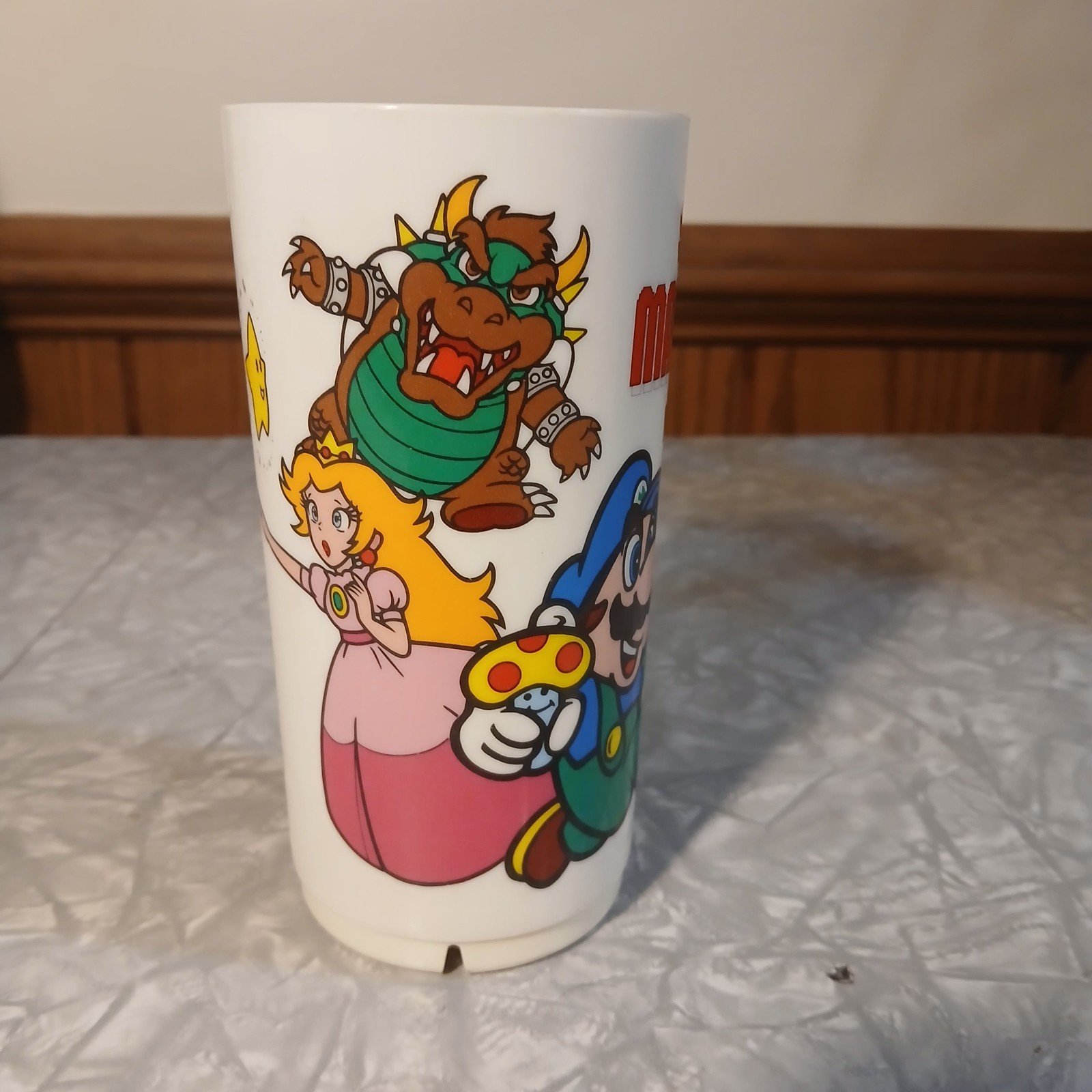 Super Mario Bros Nintendo Plastic Cup Tumbler DEKA 1989