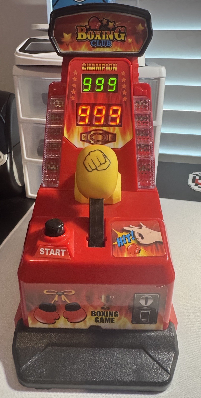 Boxing Club Finger Flick Strength Arcade Style Game