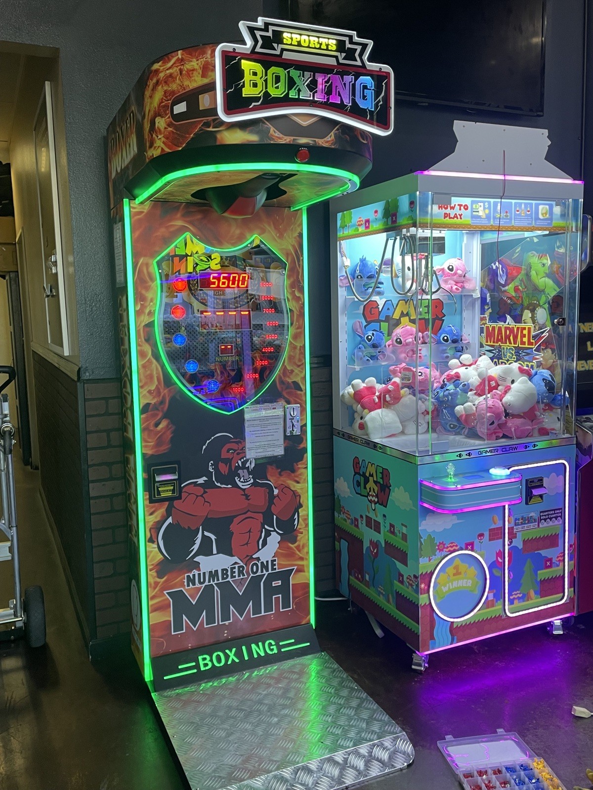 Boxer Machine boxing machine Arcade Game With Bill Acceptor And Coin Mechanism