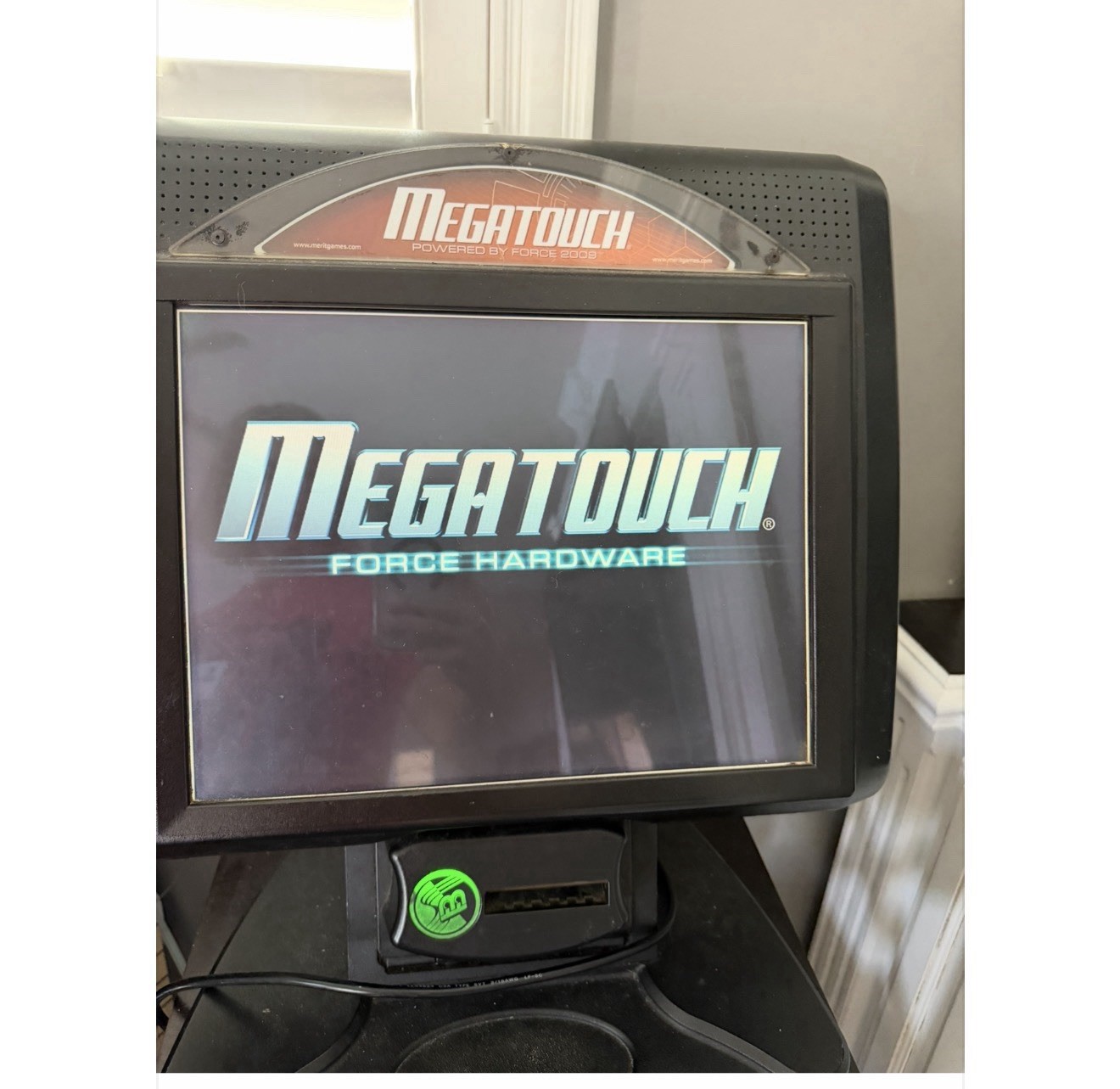 2009 MegaTouch EVO 15″ LCD Megatouch Touchscreen Bartop Game