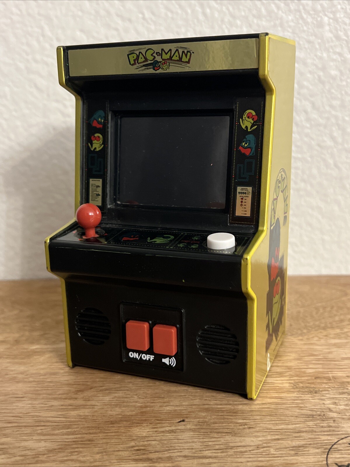 Pac Man Video Game Mini Arcade Machine Bandai Plastic Toy 2020