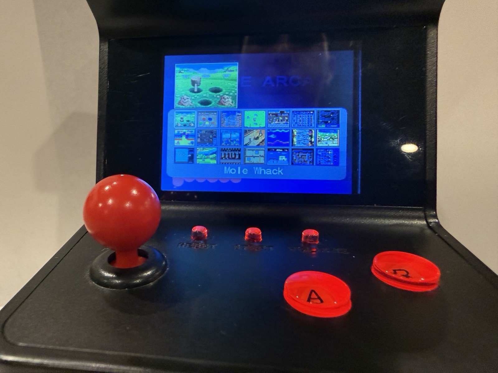 MyArcade Retro Arcade Machine Battery Operated Working 200+ Games